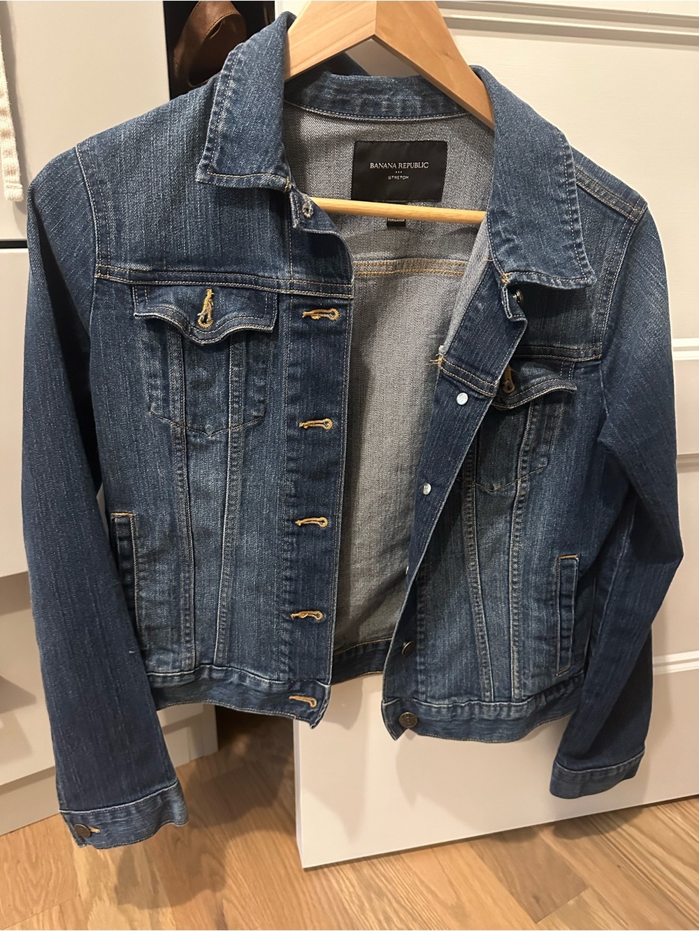 Banana Republic Dark Blue Denim Jacket - Classic Trucker